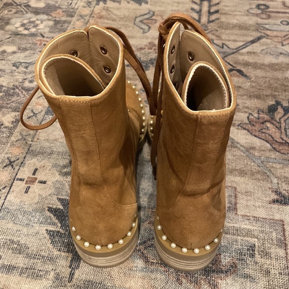 Stuart Weitzman Chelsea Brown Suede Pearl Combat Hiking Boots - Picture 4 of 12